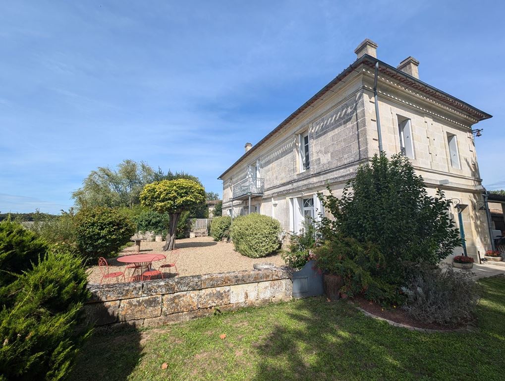 Domaine LIBOURNE (33500) BELLES PROPRIETES D'AQUITAINE