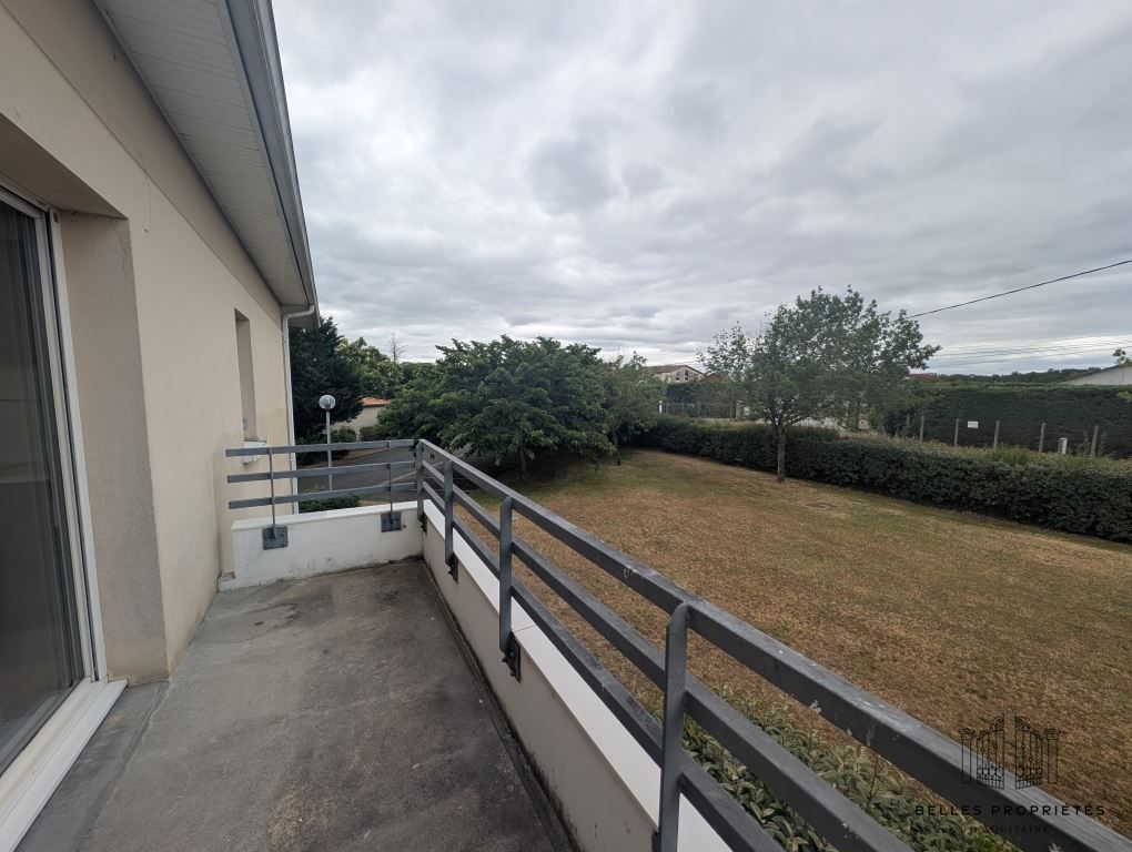 Appartement T2 VAYRES (33870) BELLES PROPRIETES D'AQUITAINE