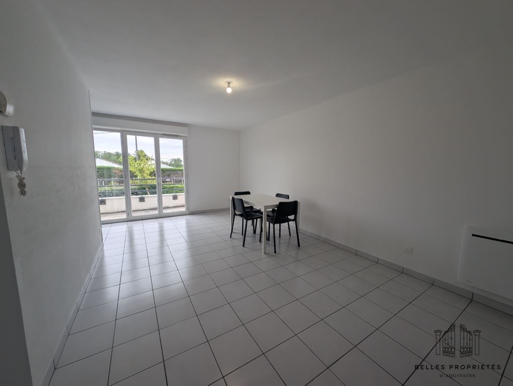 Appartement T2 VAYRES (33870) BELLES PROPRIETES D'AQUITAINE